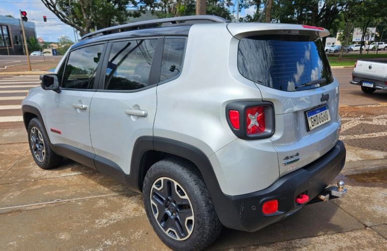Jeep Renegade 2.0 TDI Trailhawk 4WD (Aut) - Foto #7