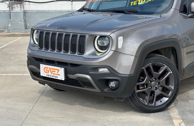 Jeep Renegade 1.8 16V Limited - Foto #2