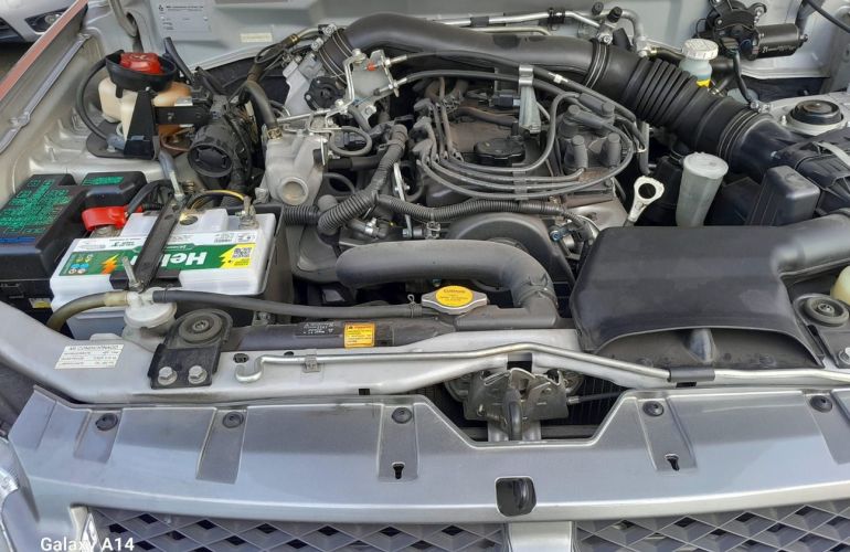 Mitsubishi Pajero Tr4 2.0 4x2 16V 140cv - Foto #9