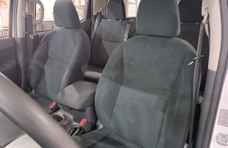 Nissan Frontier 2.3 16V Turbo S CD 4x4 - Foto #10