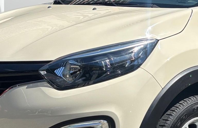 Renault Captur 1.6 16V Sce Life - Foto #4