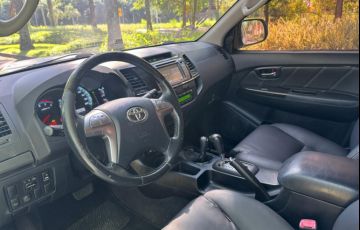 Toyota Hilux Sw4 3.0 Srv 4x4 7 Lugares 16V Turbo Intercooler Diesel 4p Automático - Foto #8