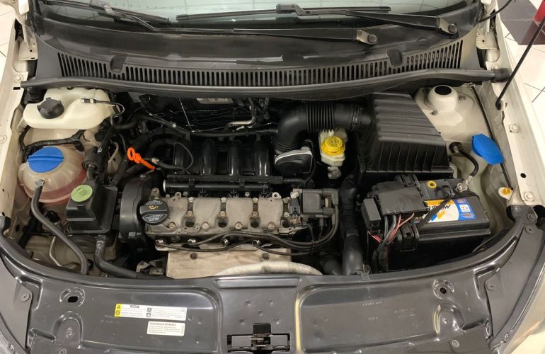 Volkswagen Fox 1.6 Mi Prime I-motion 8v - Foto #7