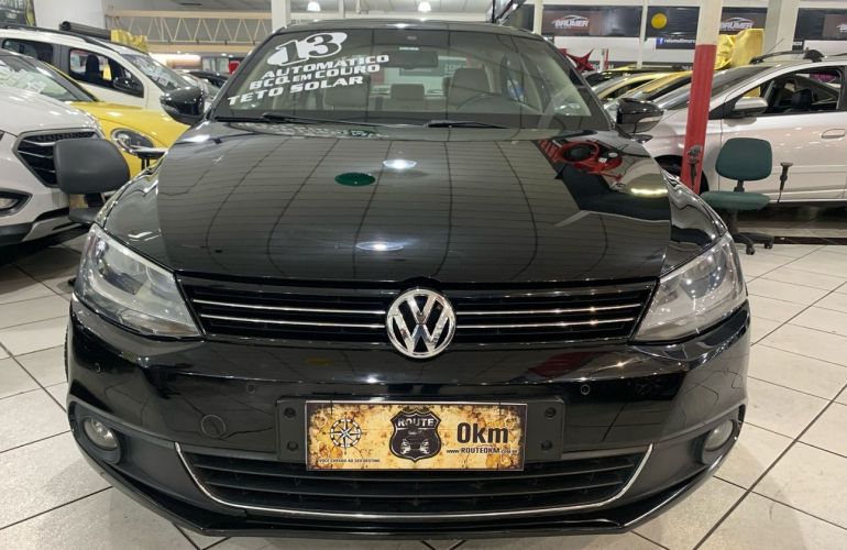 Volkswagen Jetta 2.0 TSi Highline 200cv - Foto #2