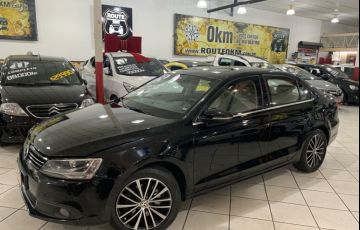 Volkswagen Jetta 2.0 TSi Highline 200cv - Foto #3