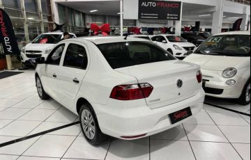 Volkswagen Voyage 1.0 12v MPi Total - Foto #4