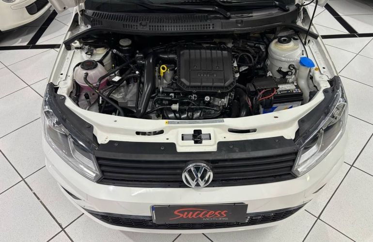 Volkswagen Voyage 1.0 12v MPi Total - Foto #7