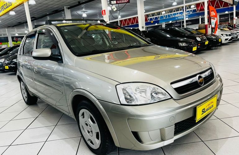 Chevrolet Corsa 1.4 MPFi Premium 8v - Foto #1