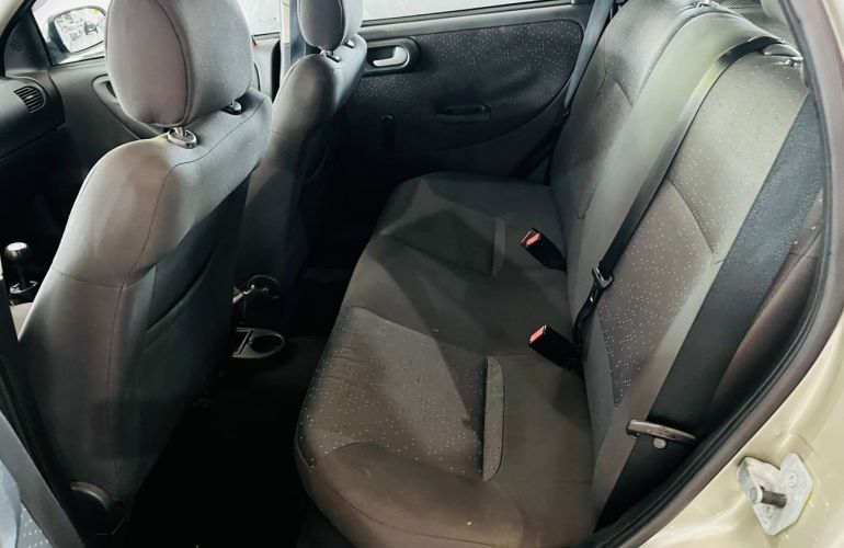 Chevrolet Corsa 1.4 MPFi Premium 8v - Foto #10