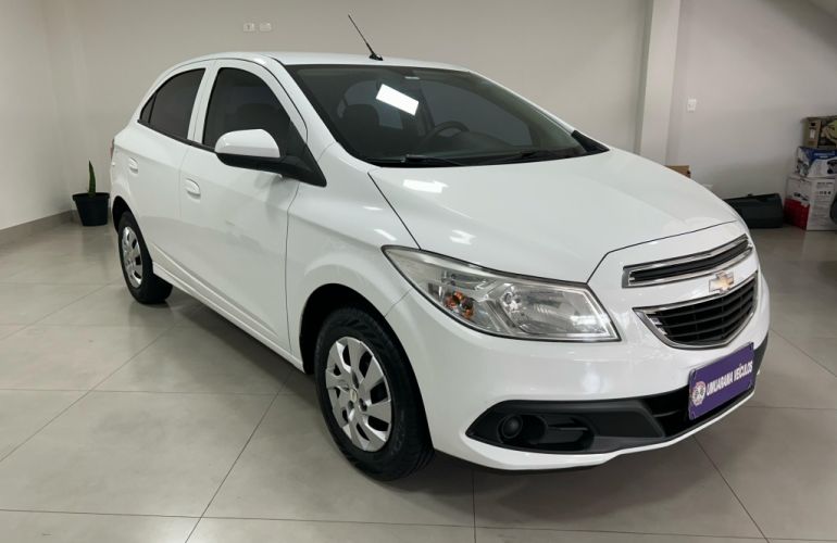 Chevrolet Onix 1.0 LT (Flex) - Foto #1