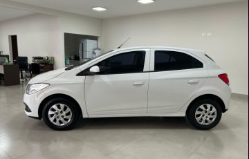 Chevrolet Onix 1.0 LT (Flex) - Foto #8