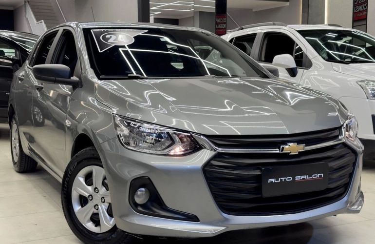 Chevrolet Onix 1.0 LT - Foto #1