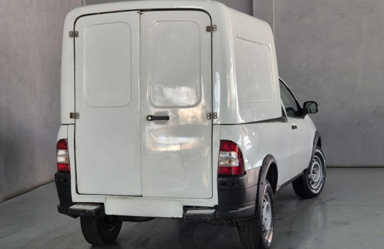 Fiat Strada Fire 1.4 (Flex) - Foto #5