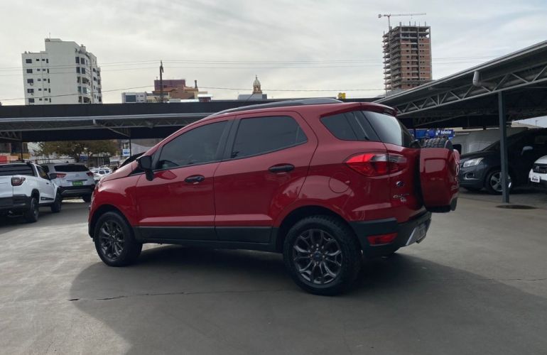 Ford Ecosport Freestyle 1.6 16V (Flex) - Foto #2