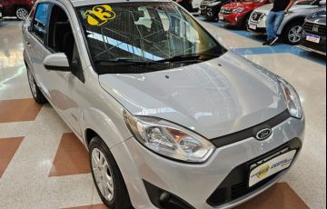 Ford Fiesta 1.6 Rocam Sedan 8v - Foto #4