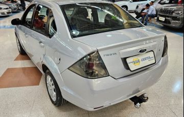 Ford Fiesta 1.6 Rocam Sedan 8v - Foto #6