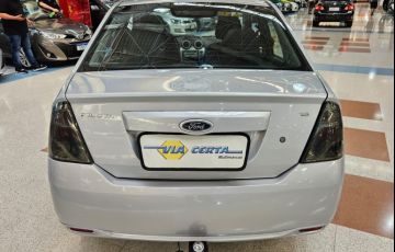 Ford Fiesta 1.6 Rocam Sedan 8v - Foto #9