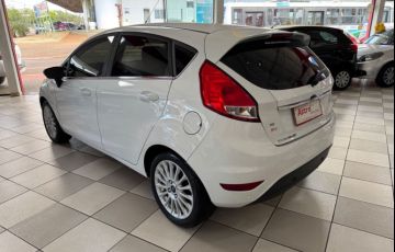 Ford New Fiesta Titanium 1.6 16V PowerShift - Foto #5