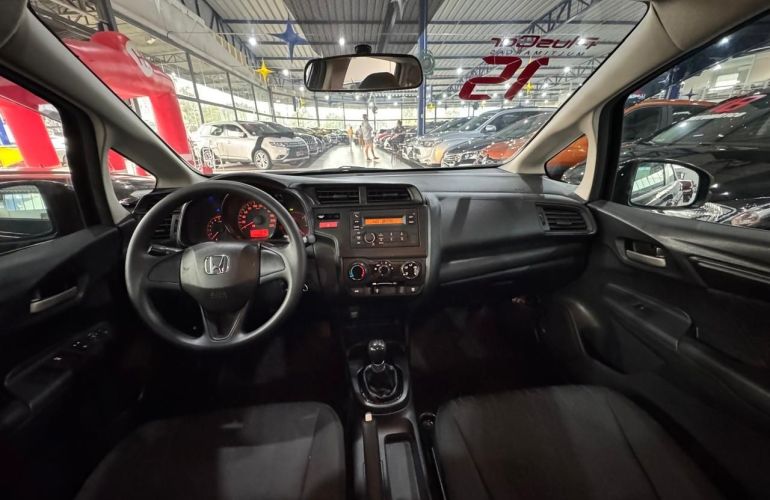 Honda Fit 1.5 LX 16v - Foto #5