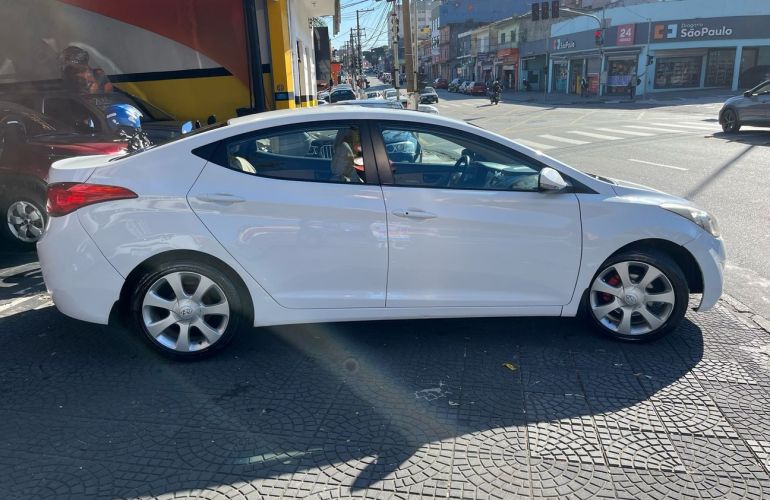 Hyundai Elantra 1.8 GLS 16v - Foto #4