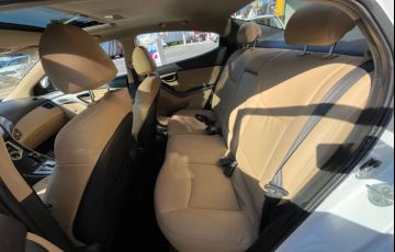 Hyundai Elantra 1.8 GLS 16v - Foto #8