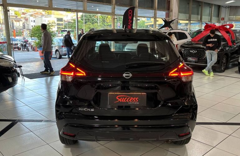 Nissan Kicks 1.6 16V Flexstart Sense - Foto #6