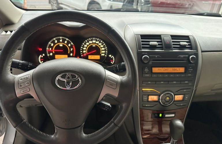 Toyota Corolla Sedan SEG 1.8 16V (aut) - Foto #7