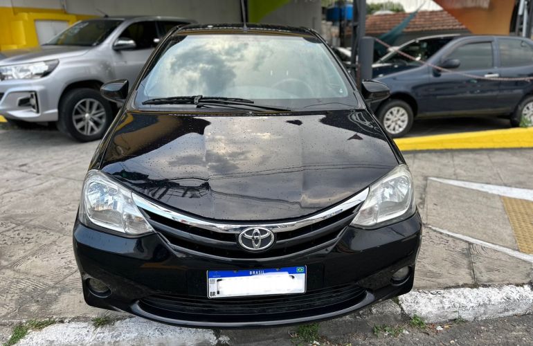 Toyota Etios 1.5 Xls Sedan 16v - Foto #2