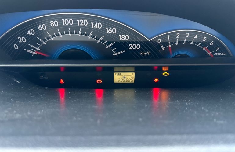 Toyota Etios 1.5 Xls Sedan 16v - Foto #10