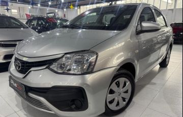 Toyota Etios 1.5 X Sedan 16v