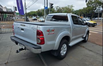 Toyota Hilux 3.0 TDI 4x4 CD SRV (Aut) - Foto #8