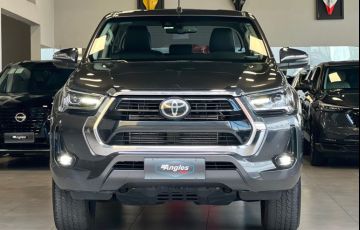 Toyota Hilux 2.8 Srx 4x4 CD 16v - Foto #2