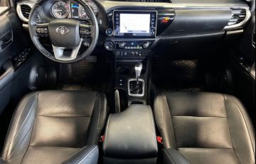 Toyota Hilux 2.8 Srx 4x4 CD 16v - Foto #5
