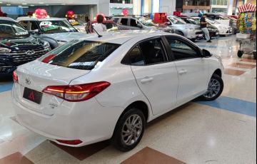 Toyota Yaris 1.5 16V Sedan Xs Multidrive - Foto #4