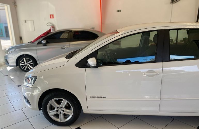 Volkswagen Fox 1.0 Mi Comfortline 8v - Foto #3