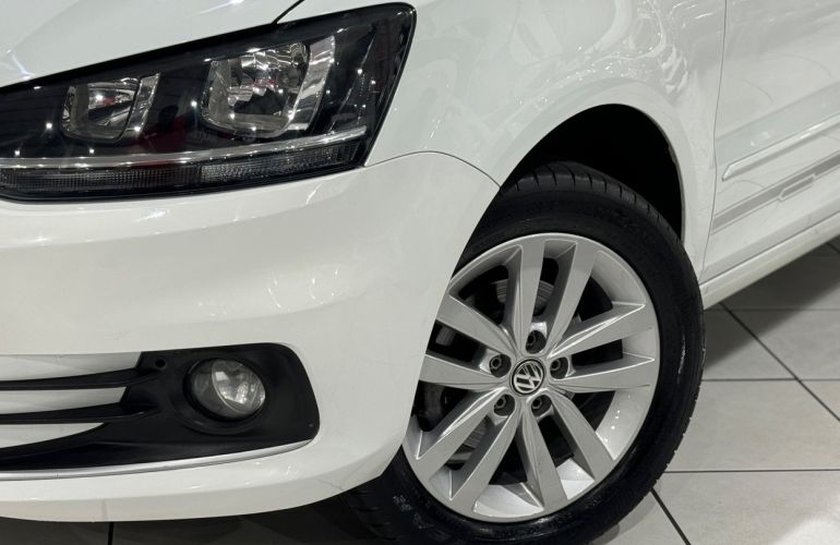 Volkswagen Fox 1.6 Msi Total Connect - Foto #5