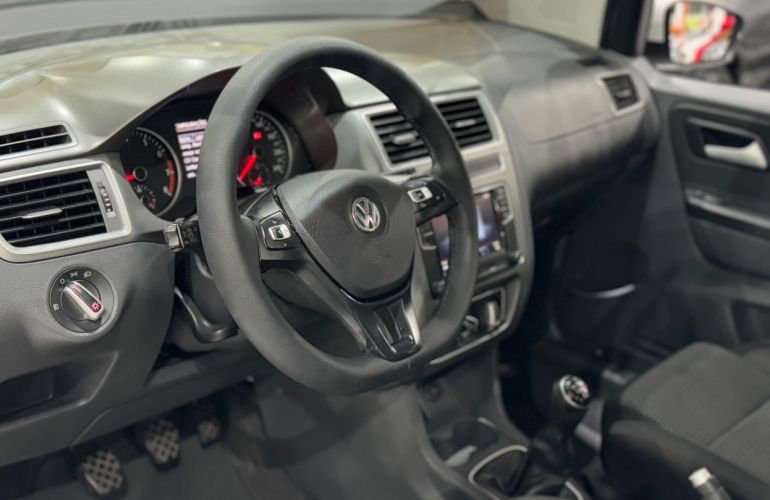 Volkswagen Fox 1.6 Msi Total Connect - Foto #9