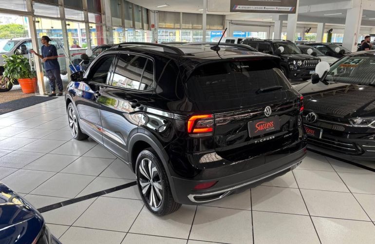 Volkswagen T-cross 1.0 200 TSi Comfortline - Foto #4