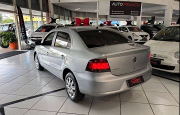 Volkswagen Voyage 1.0 Mi 8v - Foto #4