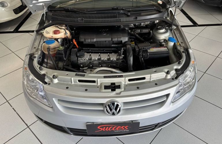 Volkswagen Voyage 1.0 Mi 8v - Foto #7