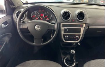 Volkswagen Voyage 1.0 Mi 8v - Foto #10