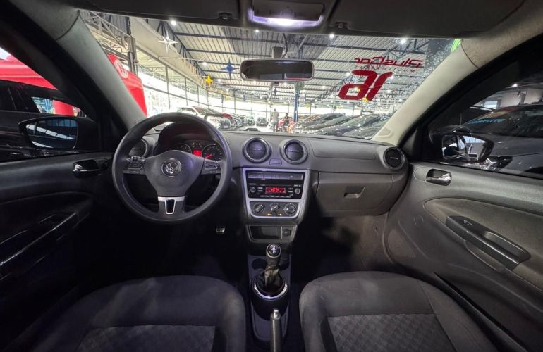 Volkswagen Voyage 1.6 Mi Comfortline 8v - Foto #6