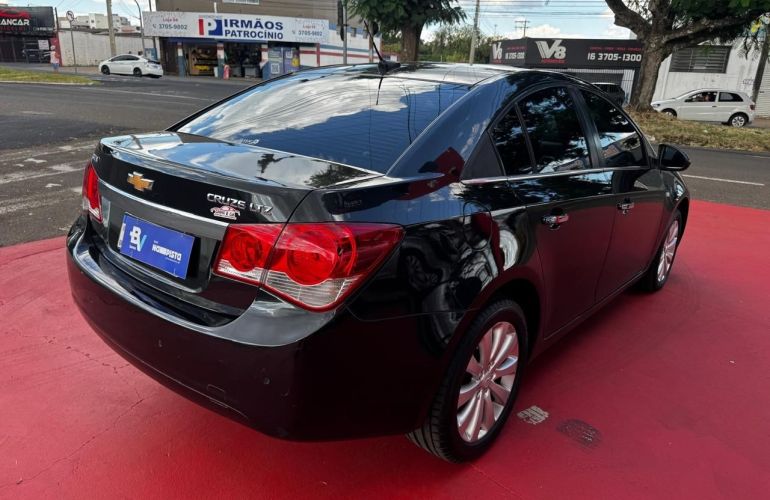 Chevrolet Cruze 1.8 LTZ 16v - Foto #6