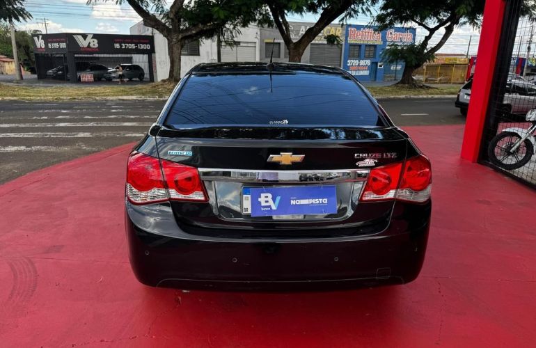 Chevrolet Cruze 1.8 LTZ 16v - Foto #9