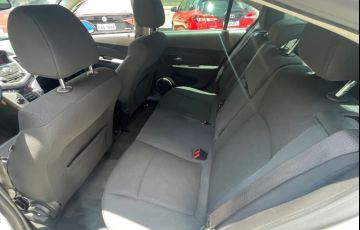 Chevrolet Cruze 1.8 LT 16v - Foto #8
