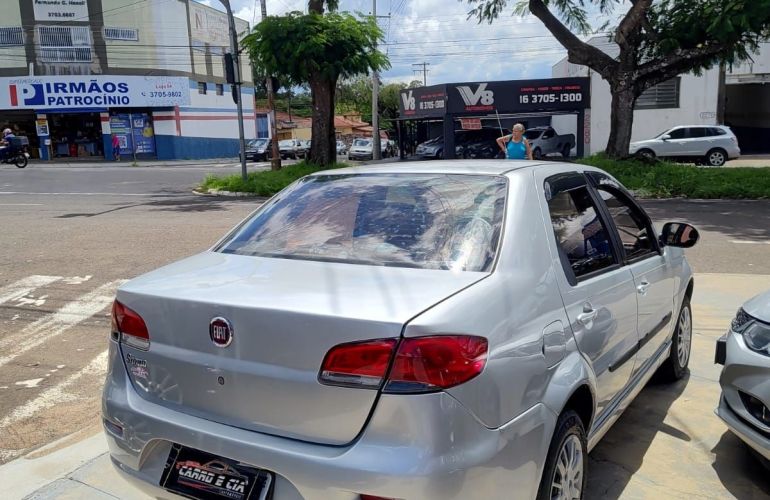 Fiat Siena 1.0 MPi El 8v - Foto #4