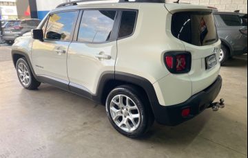 Jeep Renegade 1.8 16V Longitude - Foto #9