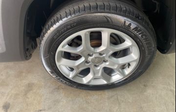 Jeep Renegade 1.8 16V Longitude - Foto #10