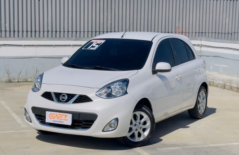 Nissan March 1.0 SV 12v - Foto #1