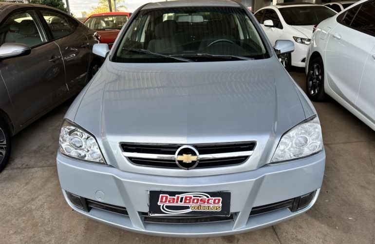 Chevrolet Astra Hatch Advantage 2.0 (Flex) - Foto #2